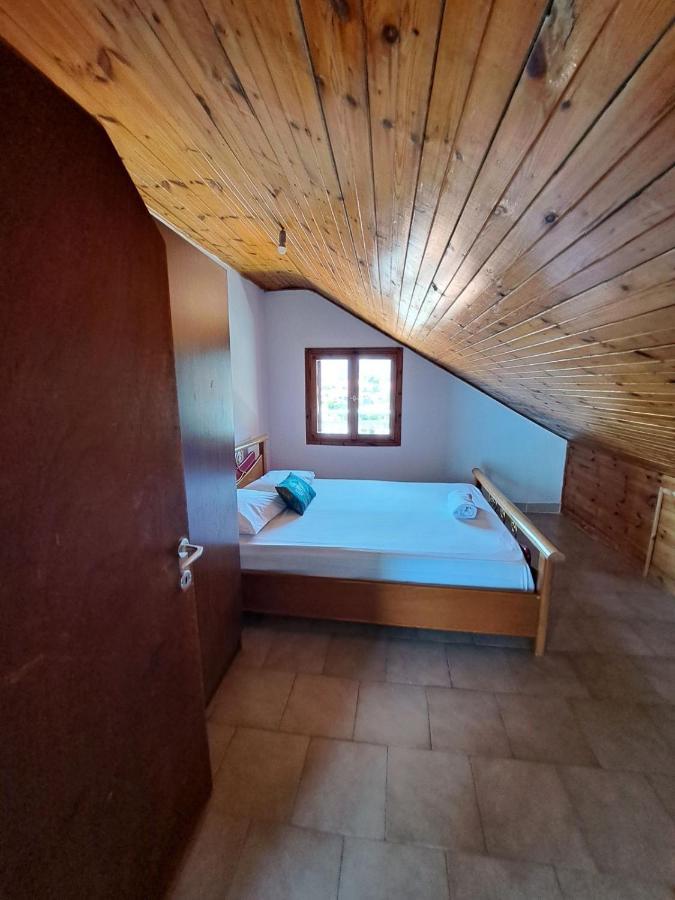 Blue Horizon Apartment Vrasná Екстериор снимка