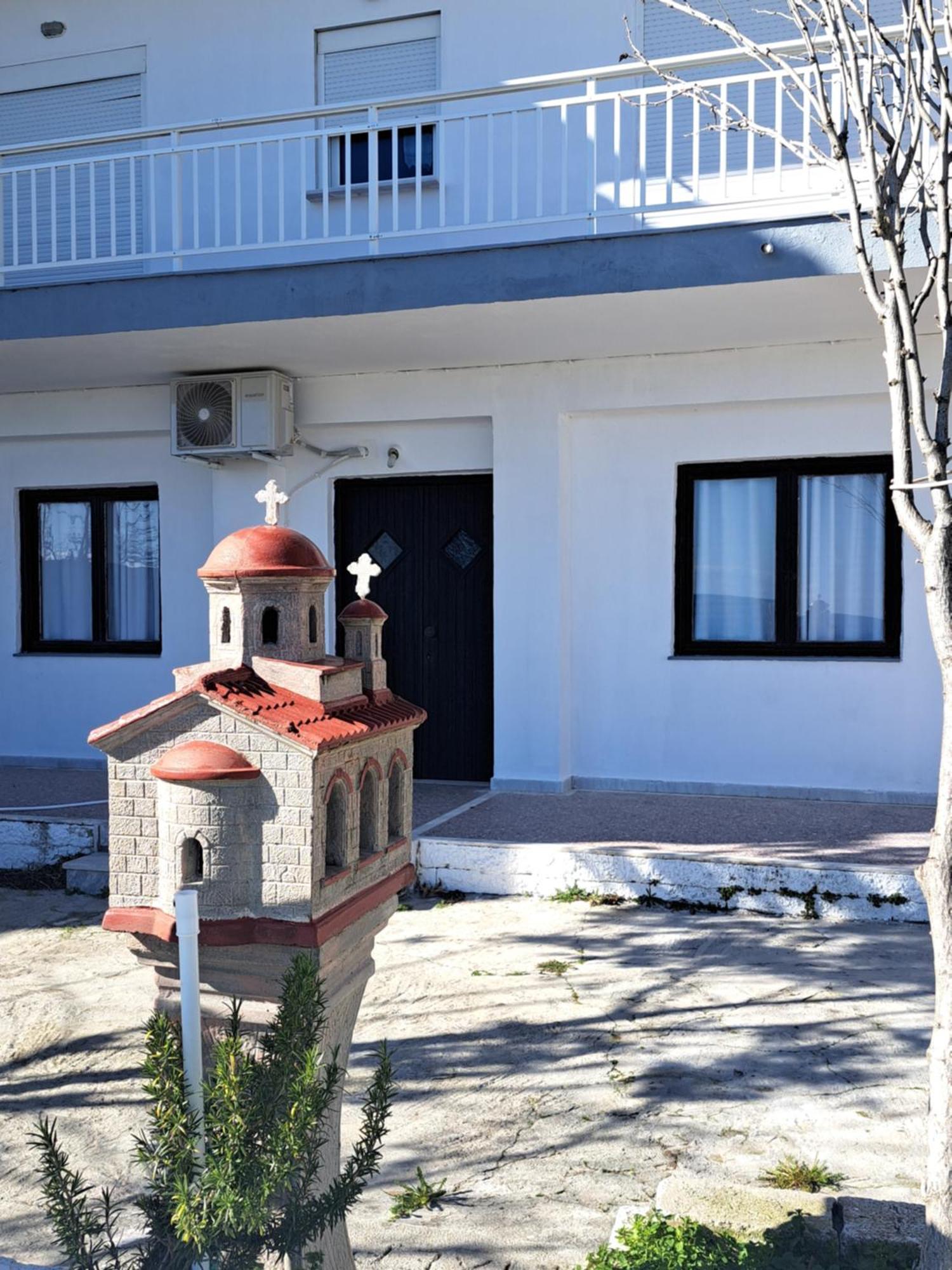 Blue Horizon Apartment Vrasná Екстериор снимка